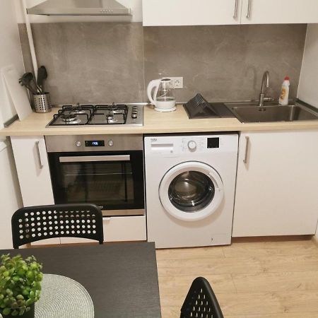 Modern Studio Debreceno, Self-Check-In, Free Parking Κλαϊπέντα Εξωτερικό φωτογραφία