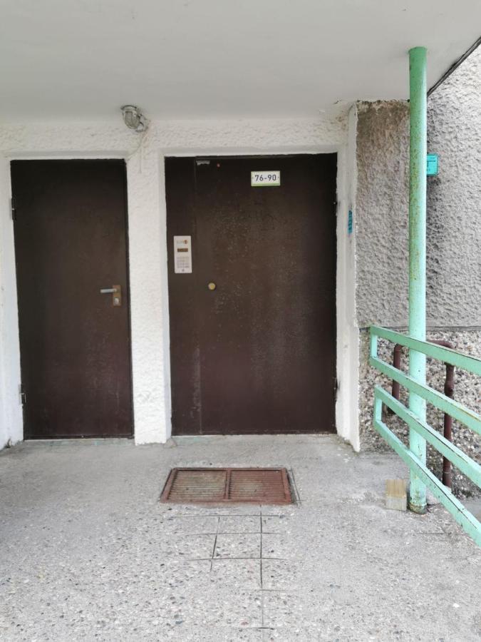 Modern Studio Debreceno, Self-Check-In, Free Parking Κλαϊπέντα Εξωτερικό φωτογραφία