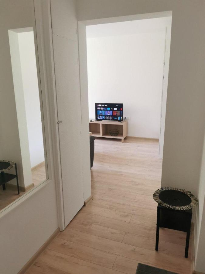 Modern Studio Debreceno, Self-Check-In, Free Parking Κλαϊπέντα Εξωτερικό φωτογραφία